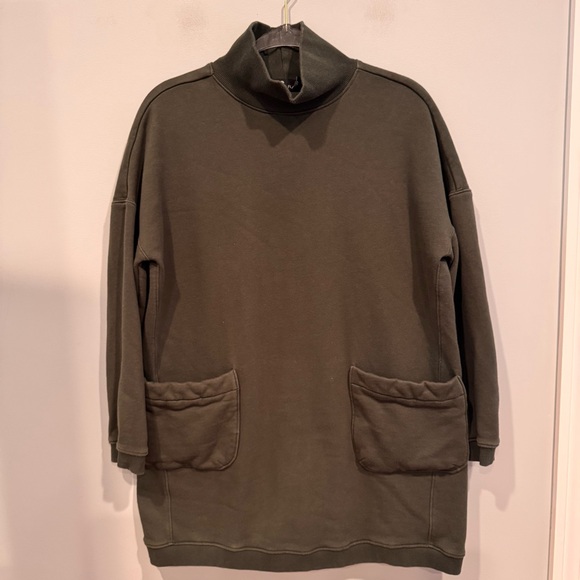 Tuckernuck Pomander Place Forest Green Porter Sweatshirt Dress Fleece Medium - Picture 2 of 9